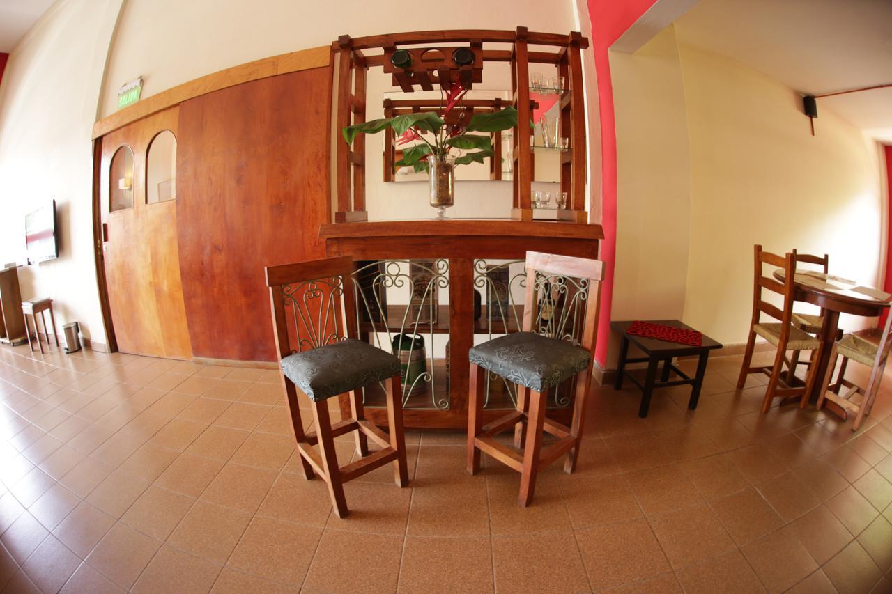 Hotel Del Sur San Lorenzo Exterior foto